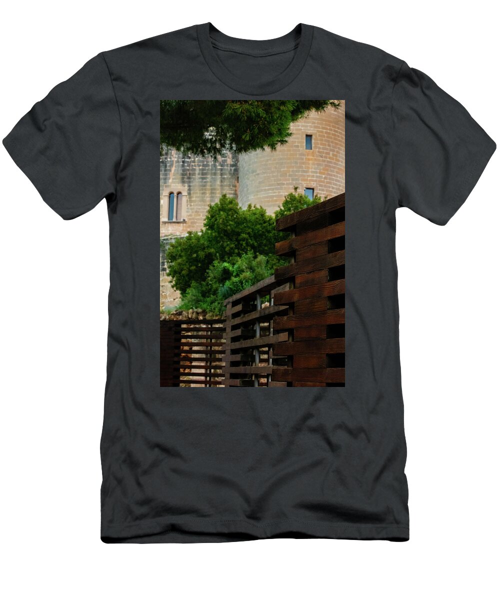 Spain Castle V - T-Shirt