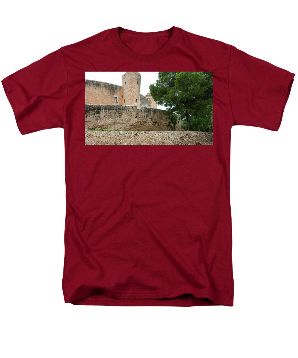Spain Castle VI - Men's T-Shirt  (Regular Fit)