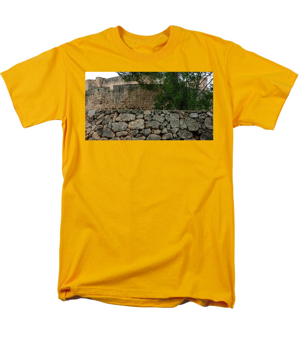 Spain Castle VIII - Men's T-Shirt  (Regular Fit)