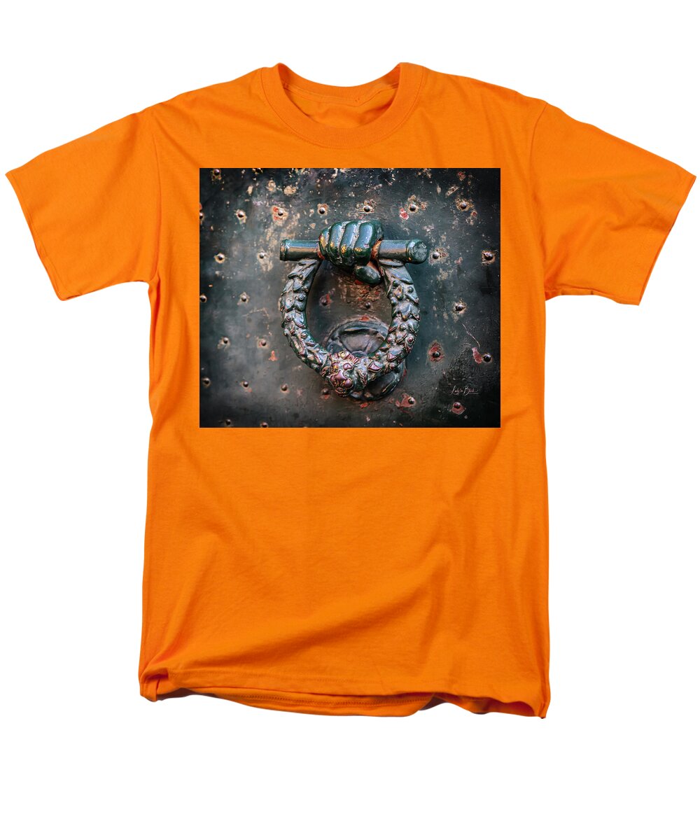 Weathered Door Knocker Italy - Men's T-Shirt  (Regular Fit)