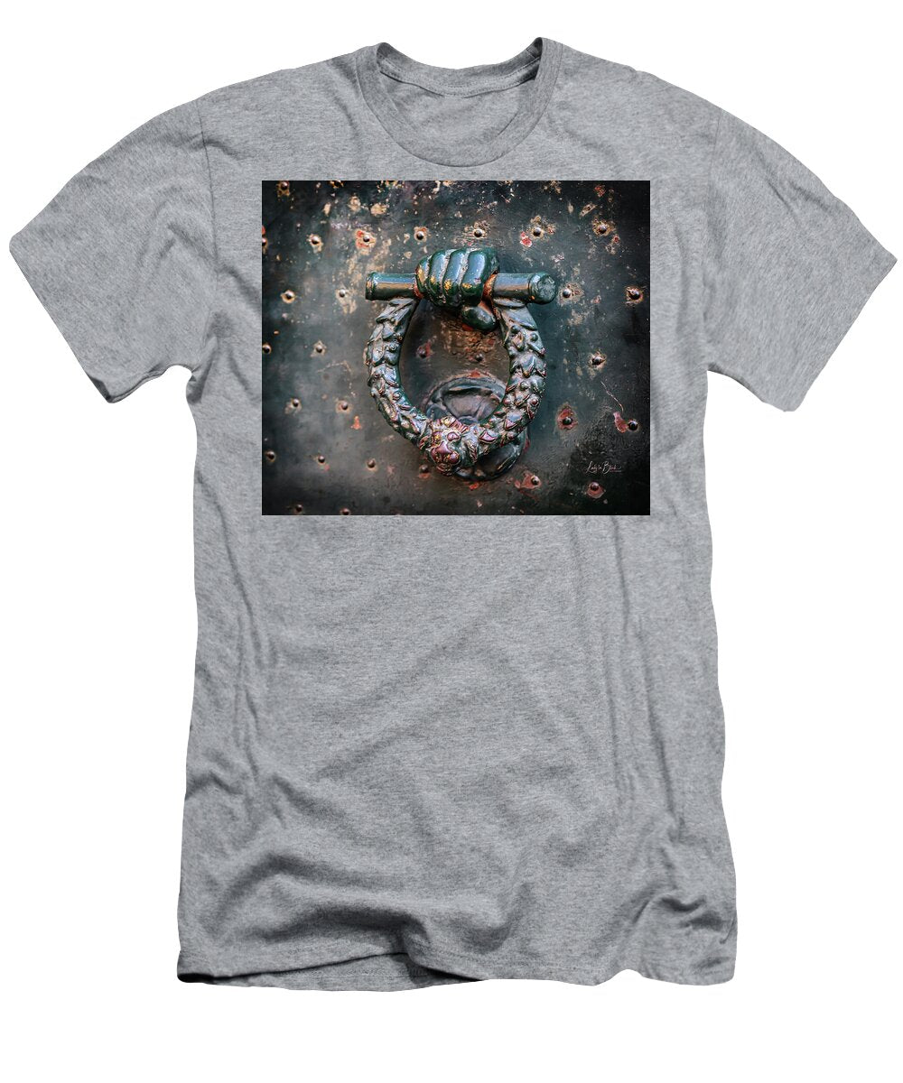 Weathered Door Knocker Italy - T-Shirt