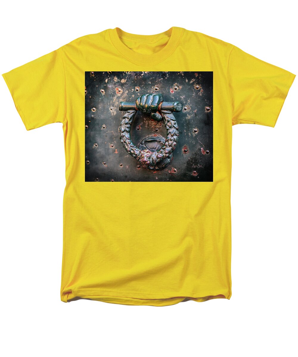 Weathered Door Knocker Italy - Men's T-Shirt  (Regular Fit)
