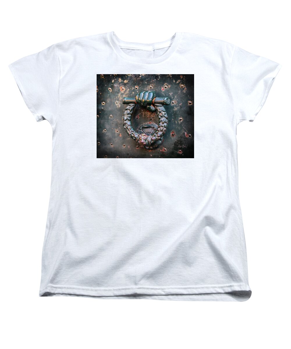 Weathered Door Knocker Italy - Women's T-Shirt (Standard Fit)