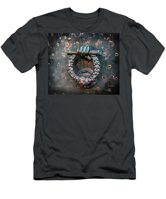 Weathered Door Knocker Italy - T-Shirt