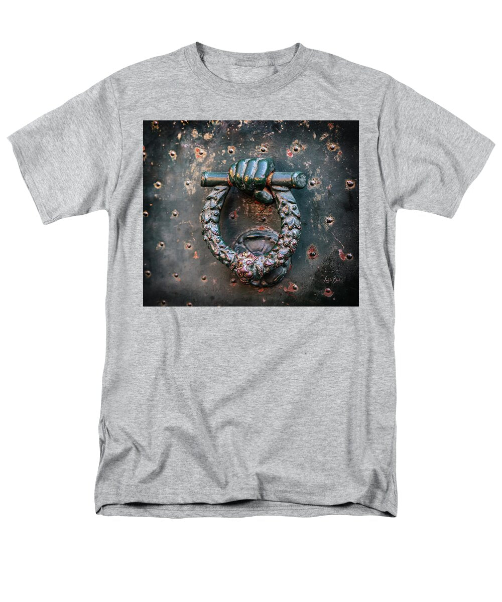 Weathered Door Knocker Italy - Men's T-Shirt  (Regular Fit)